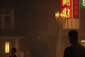 长夜拾光 深夜便利店暖光封面